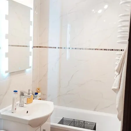 Apartment 1010 B Centrum