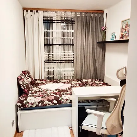 1010 B Centrum Apartment
